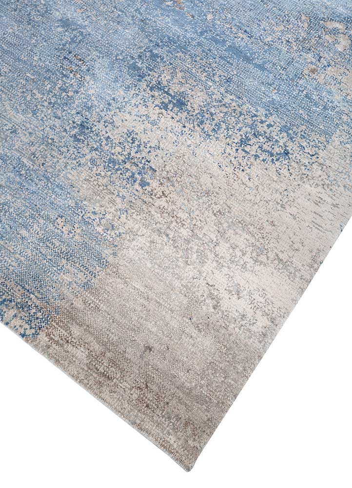 Stratus - Faded Denim
